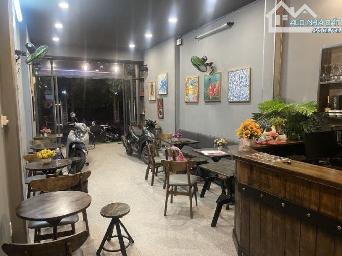 MẶT TIỀN KHU CAO LỖ - NGAY PARC MALL - 4X20M - 4 TẦNG MỚI ĐẸP - Ở NGAY - 2