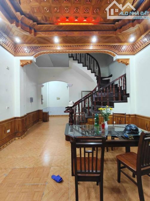 BÁN NHÀ ĐỊNH CÔNG THƯỢNG .HOÀNG MAI .54M.3 TẦNG .NỞ HẬU.GIÁ 8.7 TỶ - 2