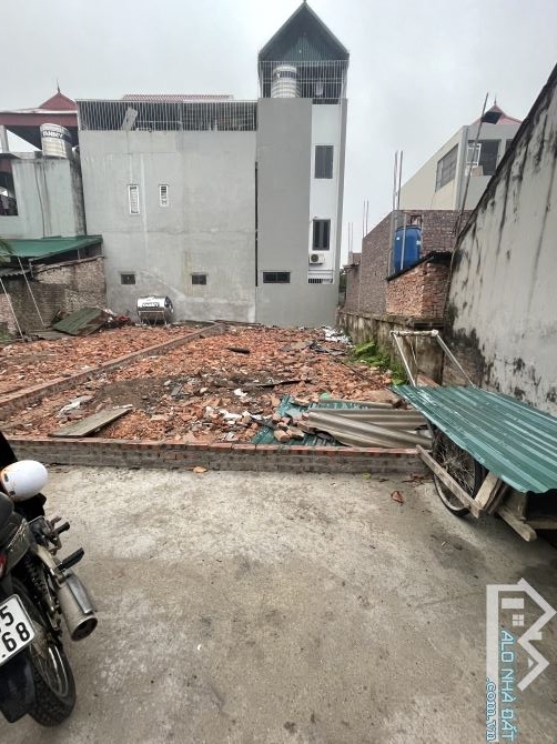 BÁN 81M ĐẤT ĐẤT ĐAN PHƯỢNG, HÀ NỘI, Ô TÔ NGỦ TRONG ĐẤT, ĐẦU TƯ ĐẸP KO CHÊ ĐƯỢC - 2