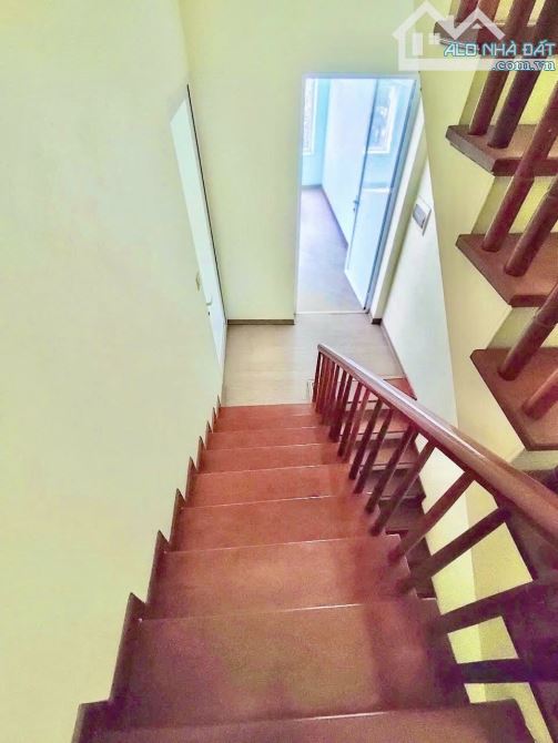 Bán nhà lô góc mặt phố Vũ Thạnh, Đống Đa, tiện kinh doanh 5 tầng 65m2 giá 22.5 tỷ - 2