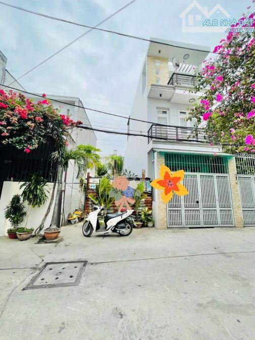 Hàng Thơm lô đất cực đẹp gần chợ Phạm Đăng Giảng hẻm xe tải thông 66m2, Nhỉnh 3 tỷ - 2