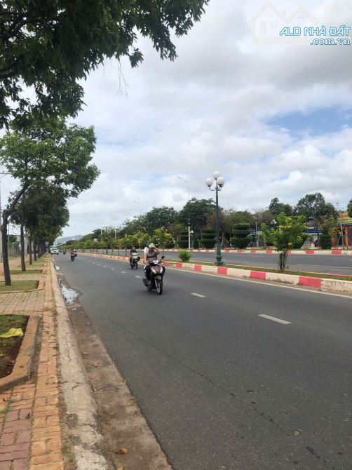BÁN ĐẤT BIỆT THỰ KHU ĐÔ THỊ CHI LINH GIÁ RẺ NHẤT THỊ TRƯỜNG PHƯỜNG NGUYỄN AN NINH VŨNG TÀU - 2