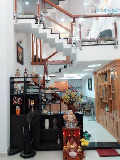 PHẠM VĂN BẠCH, TB, HXH GẦN ĐƯỜNG, 4 TẦNG, ĐẸP SANG TRỌNG, DÒNG TIỀN 18 TRIỆU, GIÁ 8,2 TỶ - 2