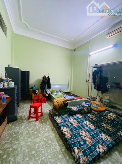 Nhà 1 trệt 2 lầu mặt tiền  hà Huy tập kiên cố, vị trí đẹp của tuyến đường - 2