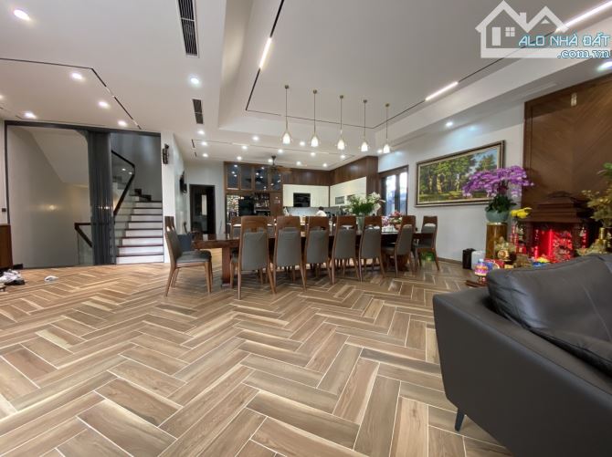 BÁN BIỆT PHỦ NGHỈ DƯỠNG HÒA LẠC - 1367M² - KHÔNG GIAN XANH ĐẲNG CẤP - 3