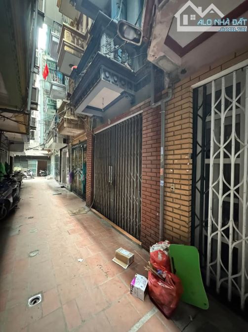 Hồng Mai nhà đẹp 40m2, 4t. Khung cột chắc chắn. Nhỉnh 7tỷ - 3