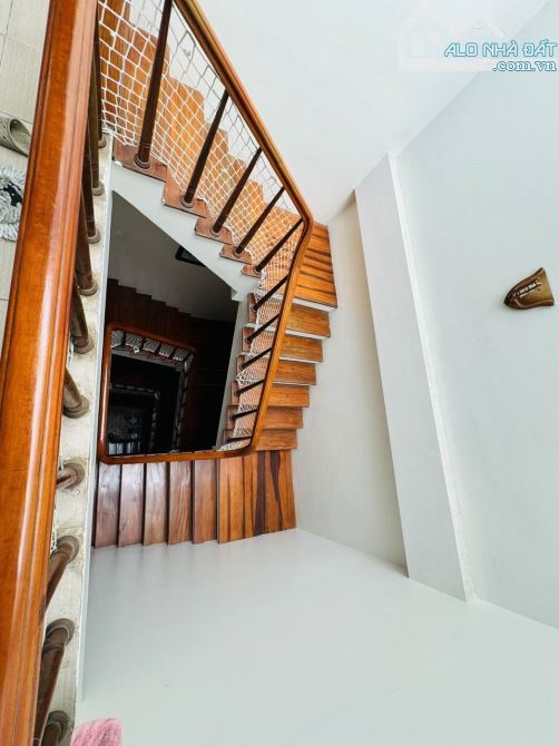 CẦN BÁN NHÀ PHÂN LÔ PHỐ LẠC TRUNG QUẬN HAI BÀ TRƯNG - Ở CỰC SƯỚNG - CHÀO GIÁ 24.65 TỶ. - 3
