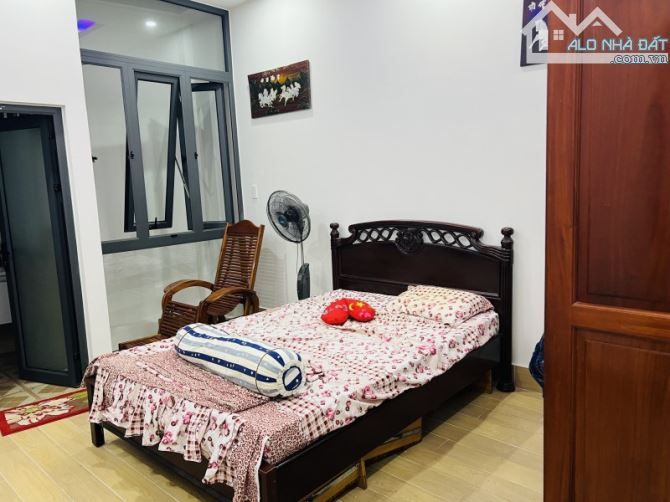 SIÊU PHẨM NHÀ 3 TẦNG - 5 PHÒNG NGỦ - NGUYỂN ĐÌNH CHIỂU - NGŨ HÀNH SƠN - NHỈNH 6 TỶ! - 3