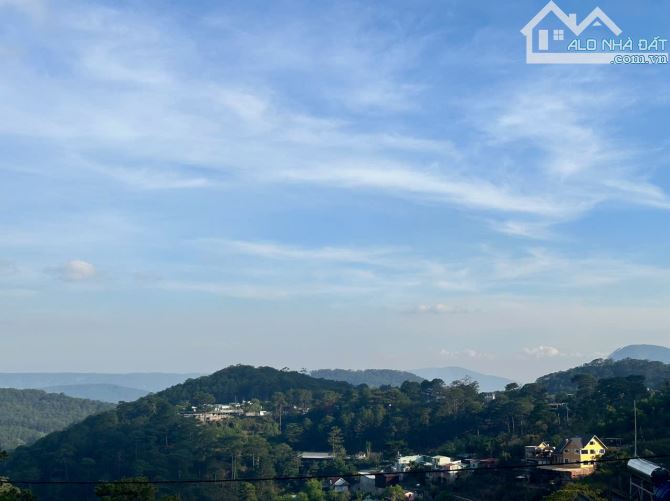 Lô đất View rừng thông DT 300m2 ngang 14,4m cách mặt tiền 50m, Hồ Xuân Hương 1km - 3