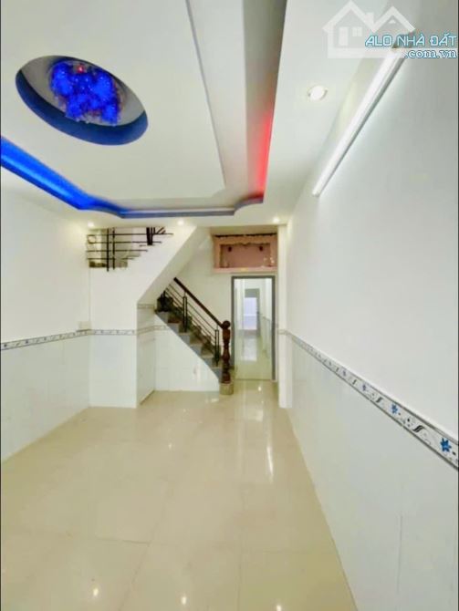 BÁN NHÀ HẺM 4m, 70m2 3 PHÒNG NGỦ, 4.7Tỷ, BÙI MINH TRỰC PHƯỜNG 5 QUẬN 8 - 3