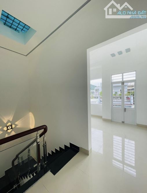 ⛔Nhà Hẻm Nội Bộ Ôtô Nguyễn Thái Học, 40m2, 3 Tầng ❗ 3,X Tỷ - 4