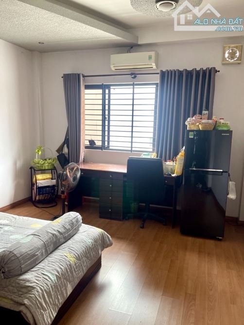 Sát mặt tiền Nguyễn Oanh- Hẻm xe hơi vào nhà- 75m2 - 4 Tầng - đủ công năng- hơn 10 tỷ - 4