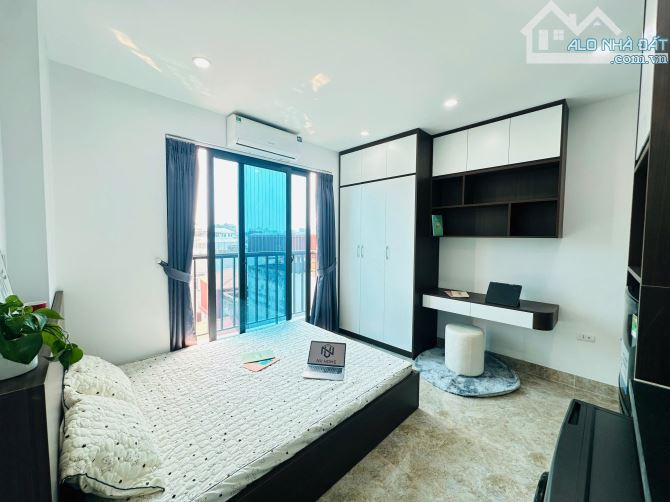 Cho Thuê CCMN Ngõ 44 Hào Nam Đống Đa 30m2 Studio Full Nội Thất Thang Máy Ban Công Giặt - 5