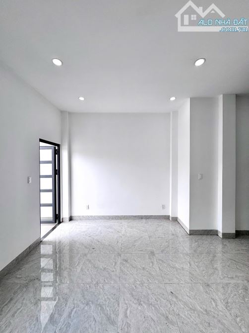 Bán nhà 2 lầu mặt tiền nguyễn thành phương thống nhất gần D2D giá tốt kinh doanh sầm uất - 6
