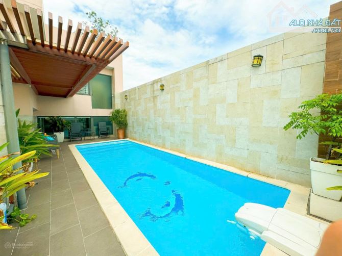 Biệt thự đẳng cấp nhất Tân Bình - 12 x 17m - hầm 6 lầu hồ bơi - nội thất cao cấp nhập khẩu - 6