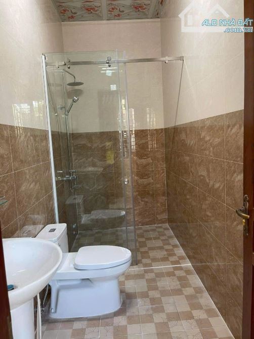 BÁN NHÀ GÓC 2 MẶT TIỀN, KDC ĐẠI HỌC Y DƯỢC CẦN THƠ - 6