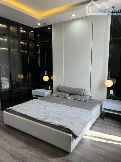 Hiếm Nhà trệt 2 lầu khu Nam Long có 2 mặt tiền Công Viên và Rạch lớn tặng full nội thất - 6