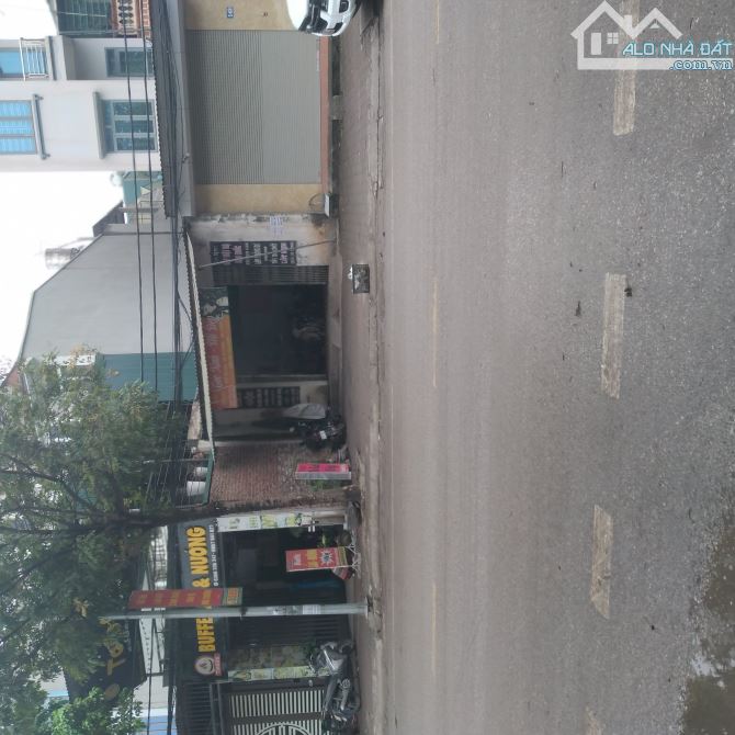 TRỤC CHÍNH KINH DOANH ĐINH -TỔ 20 -THỊ TRẤN ĐÔNG ANH - 8
