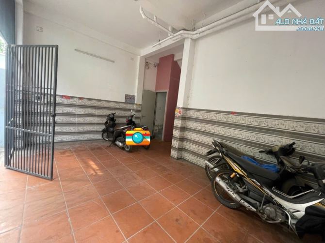 Bán gấp toà căn hộ 3.5 Tầng Trần Cao Vân. Sẵn dòng tiền 20tr/ tháng