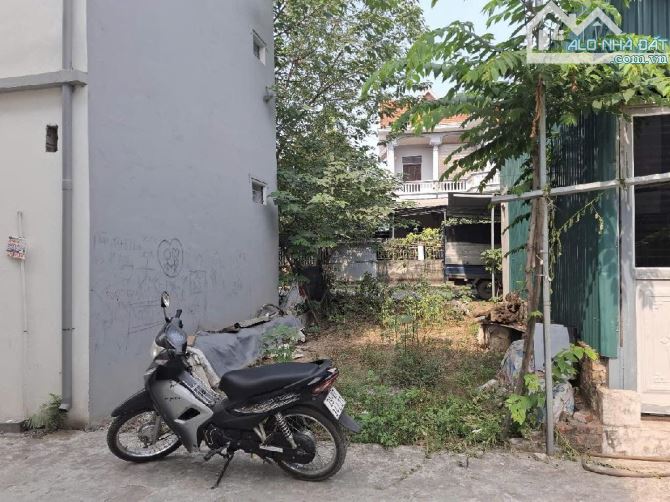 Bán đất tặng nhà vân côn 43 m2   2,65 tỉ