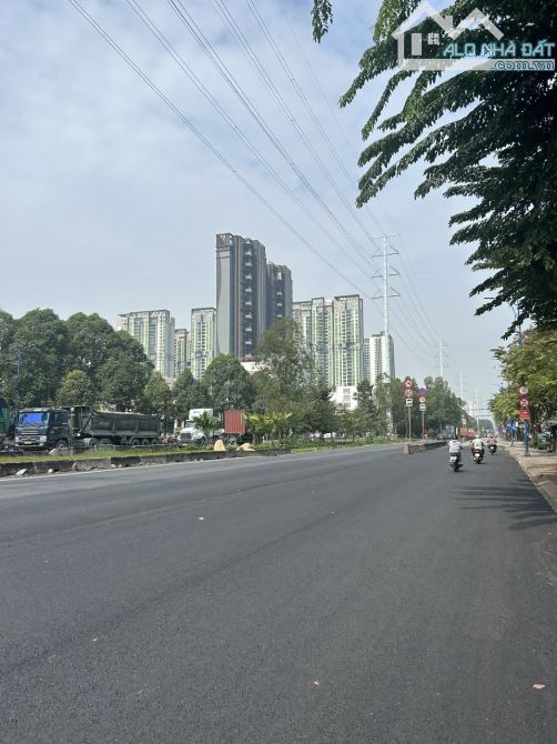 BÁN NHÀ NGUYỄN THỊ ĐỊNH Q2 – XE HƠI NGỦ NHÀ – 113M2 – 2 TẦNG – CHỈ 9 TỶ  •
