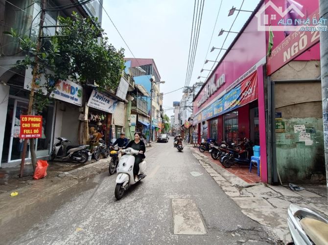 BÁN ĐẤT HIẾM 2 THOÁNG GIÁ ĐẦU TƯ GẦN MP XUÂN ĐỈNH TỪ LIÊM ÔTÔ QUA NHÀ 105M2 MT 6M 16 TỶ
