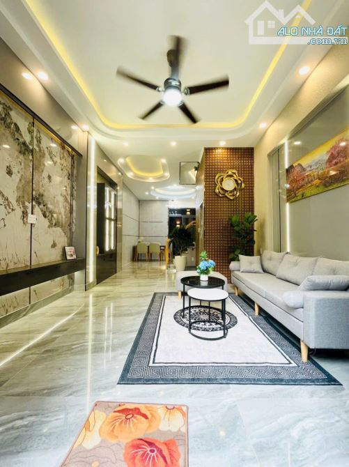 NHÀ TÂN MAI - NHÀ CỰC ĐẸP, TẶNG FULL NỘI THẤT CAO CẤP, NGÕ CỰC NÔNG GẦN MẶT PHỐ