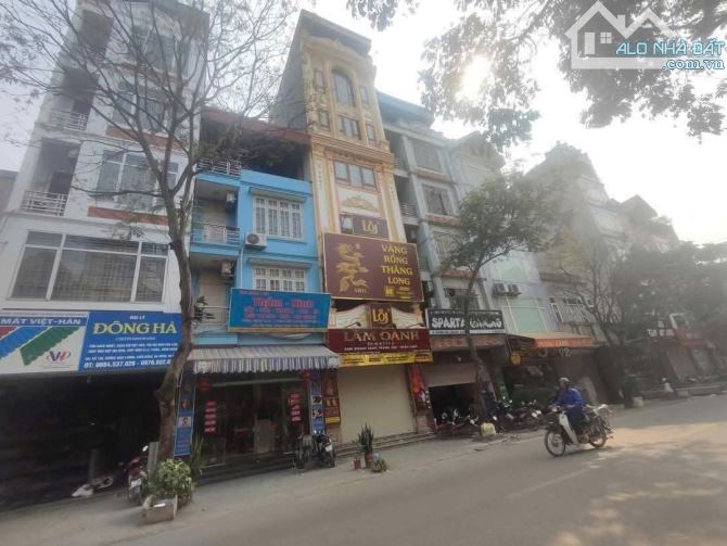 Mặt phố Mậu Lương, Hà Đông, DT 60m2*7 tầng, MT 5m, KD, thang máy, vỉa hè, nhỉnh 18 tỷ