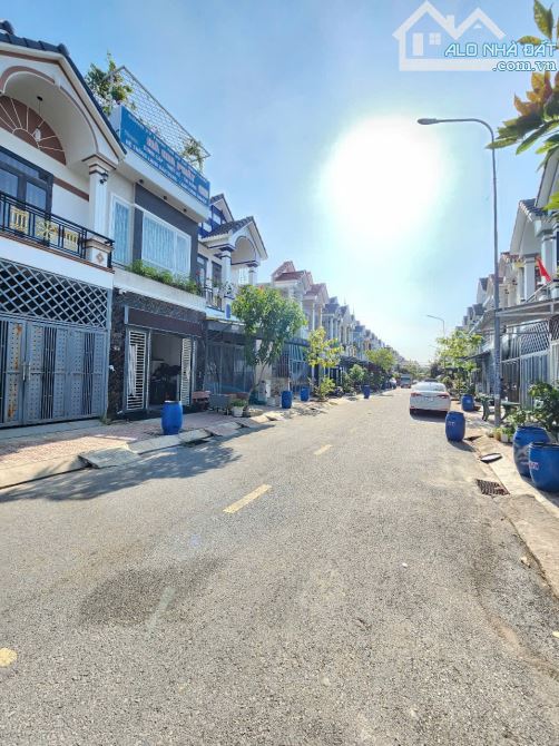 Bán đất KDC gần chợ Phú Phong 200m, Cách đường ĐT743 chỉ 200m, Thành phố Thuận An