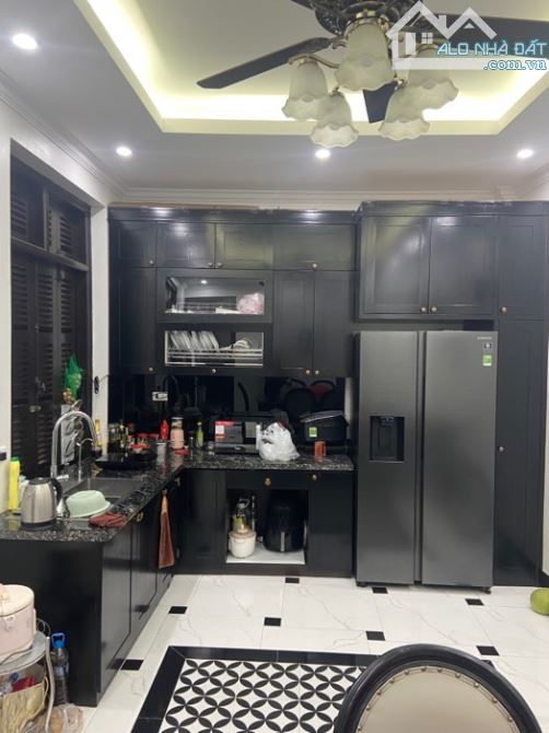 CHÍNH CHỦ GỬI BÁN BIỆT THỰ SÂN VƯỜN TIỀU CẢNH 80M2- LÔ GÓC TRƯƠNG ĐỊNH GIÁP BÁT