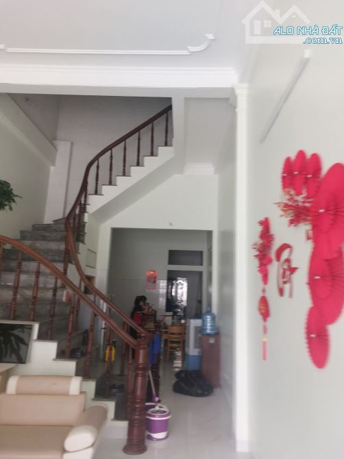 Bán Nhà 2Tang Thị trấn Đông hưng khu vực tiềm năng phát triển mạnh