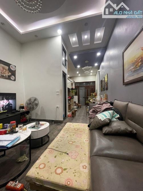 Bán nhà mặt ngõ phố Nguyễn Đức Cảnh,Q.Hoàng Mai, dt46m, 5tầng,mt 4m giá hơn 8tỷ