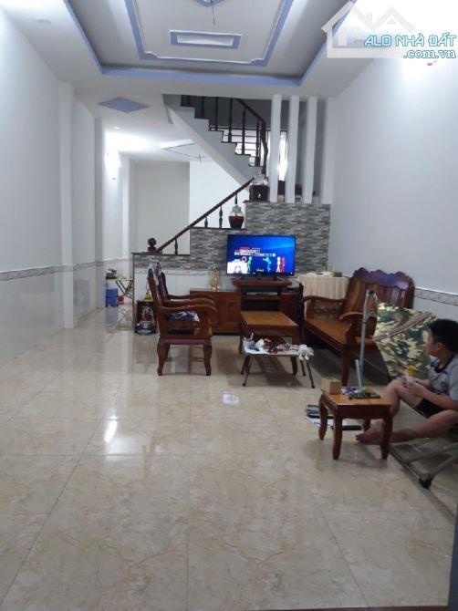 BÁN NHÀ NGAY VINHOME THỦ ĐỨC,  64M2, 2 TẦNG,BTCT, XE HƠI ĐẬU CỬA , NHỈNH 4 TỶ
