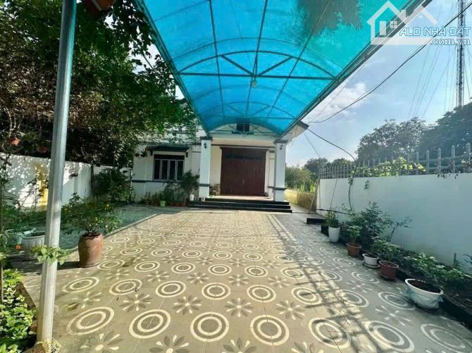 Cần Thanh Khoản Gấp Lô Đất Sẵn Nhà Vườn Đẹp Tại Vân Hoà, Ba Vì, Giá Siêu Tốt