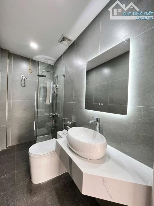 Khương Đình - Thanh Xuân DT: 35m, 6 tầng, mt4.5m, giá 8.9 tỷ - 10