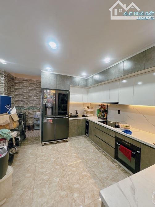 SIÊU PHẨM NHÀ ĐẸP GIÁP TÂN PHÚ – NGÃ TƯ BỐN XÃ,Ô TÔ NGỦ TRONG NHÀ. DTSD 215M2(4×17),4PN,4 - 1