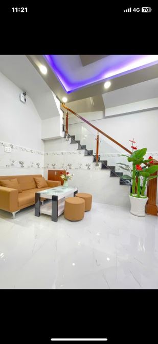 Cần bán gấp nhà Nguyễn Hồng Đào Phường 15 Tân Bình 21m2, 2 tầng 3.75 Tỷ. - 1