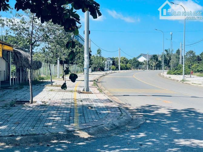 CHÍNH CHỦ GỬI BÁN LÔ ĐẤT THỊ TRẤN PHƯỚC BỬU -HUYỆN XUYÊN MỘC BRVT  DT LÔ ĐẤT  712 m - 1