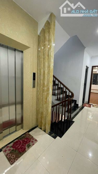 BÁN NHÀ NGÕ KHƯƠNG ĐÌNH Ô TÔ ĐỖ NGÀY ĐÊM – THANG MÁY – 61M2 - 6 TẦNG- HƠN 15 TỶ - 1