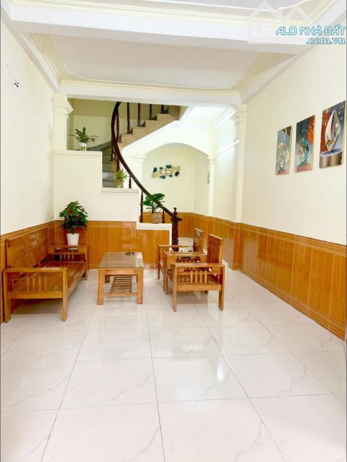 Bán nhà trong ngõ đường Phù Long lô góc - 1