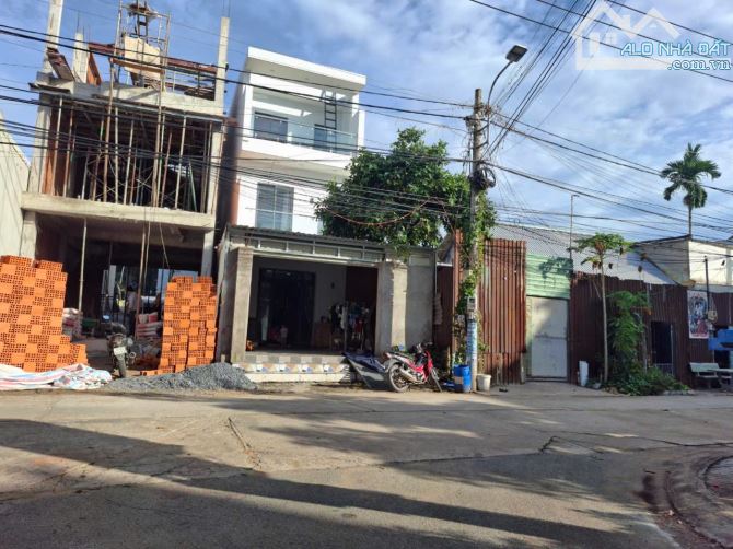 CHỦ GẤP BÁN LÔ ĐẤT VIP CÓ VỈA HÈ DT55M (4.5x13),MẶT TIỀN ĐƯỜNG SỐ 12 XE HƠI TRÁNH,CHỈ 3.4T - 1
