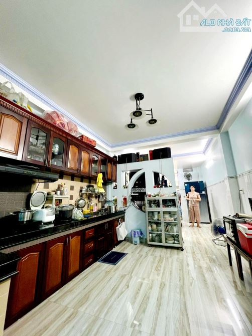 🏠 NHÀ MTKD TÂN SƠN NHÌ GẦN 100m2 - 4 TẦNG 4PN 4WC - PHÒNG KHÁCH & SÂN THƯỢNG - 1