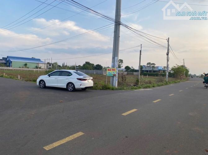 Bán lô đất mặt tiền đường nhựa  -TT Thị Trấn Đất Đỏ- NGỘP CHỈ 1ty  🍀Dt 125 ( 5x25) 60tc - 1