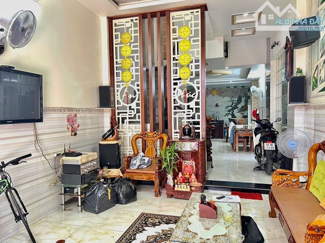 ✨ ”HIẾM” NHÀ ĐẸP 4 TẦNG, 61M2 (4x14M), FULL NỘI THẤT (5PN, 6WC) gần NGÃ TƯ BỐN XÃ - 7,4 TỶ - 12