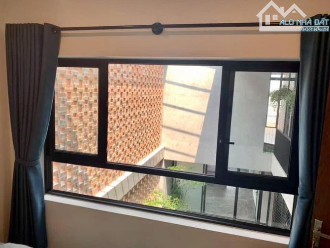 Hạ giá bán nhanh villa điện ngọc giá còn 7 tỷ 3 tầng 5pn 7wc hồ bơi  374m2 - 18