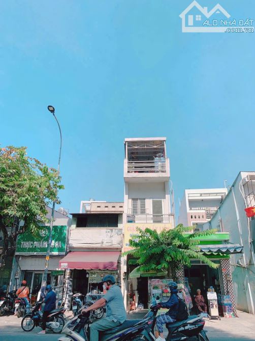 NHÀ MẶT TIỀN NGUYỄN KIỆM - 3 TẦNG - GẦN SÂN BAY - P.3, GÒ VẤP - 4.85 TỶ - 2