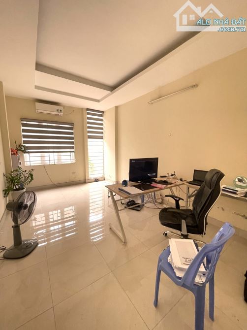 Bán Nhà Định Công Thượng. Hoàng Mai. DT 45m2. MT 3,5m. 4 Tầng. Giá 8.2 Tỷ. - 2