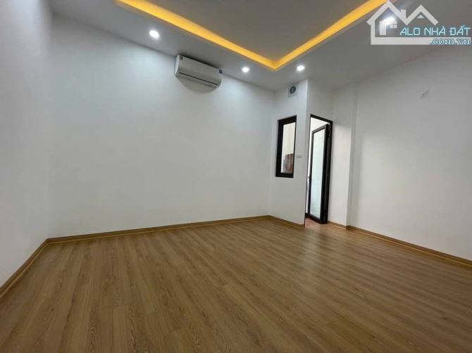 BÁN NHÀ KHƯƠNG TRUNG, THANH XUÂN - 3 TẦNG - MỚI ĐẸP Ở LUÔN - NGÕ THÔNG, RỘNG, THOÁNG - CÁC - 2