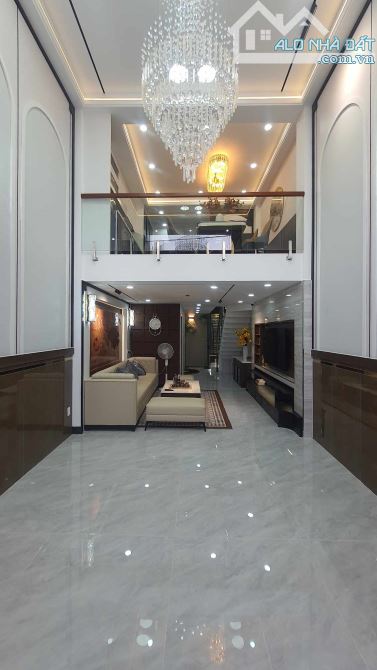 C74 💥🏡 BÁN NHÀ LÊ VĂN THỌ, GÒ VẤP – 4PN THANG MÁY – FULL NỘI THẤT – Ô TÔ NGỦ TRONG NHÀ - 2