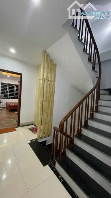 Bán nhà Khương Đình, Thanh Xuân 6 tầng thang máy, ô tô đỗ cửa, kinh doanh 61m2 giá 15.9 tỷ - 2